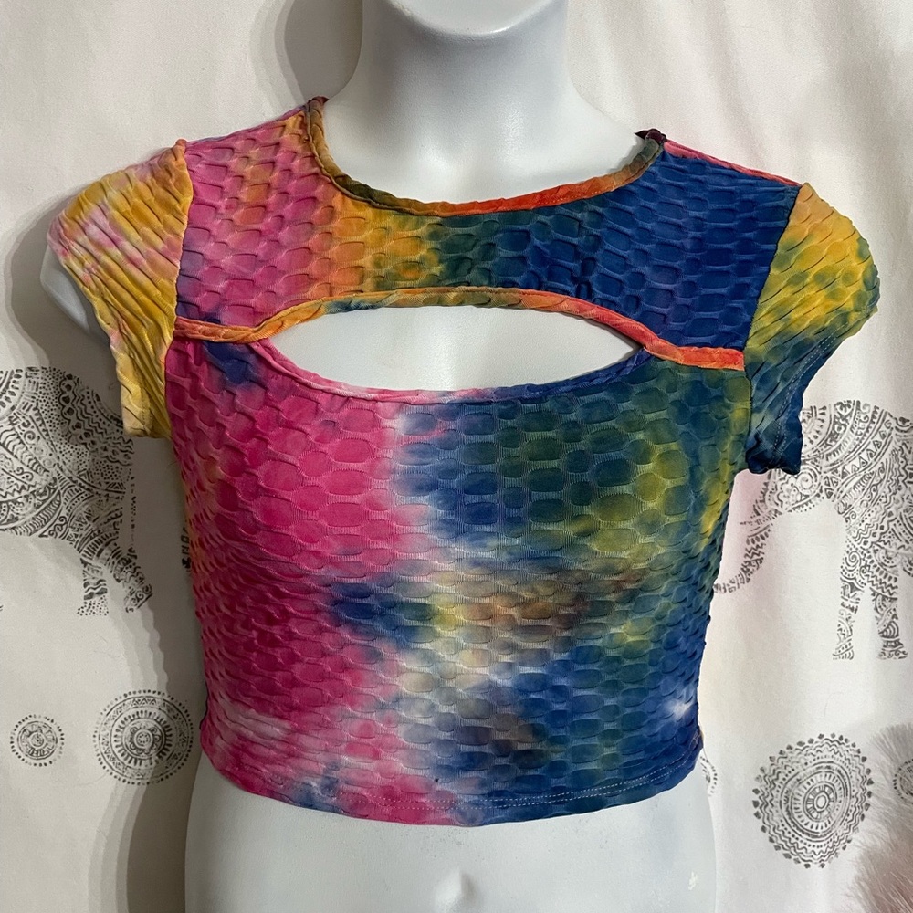 Ladies XL Be Devine Textured Tie Dye Crop Top Great Condition Minor Flaws/pulls